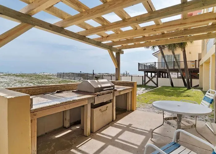 Holiday home Beachfront Bliss